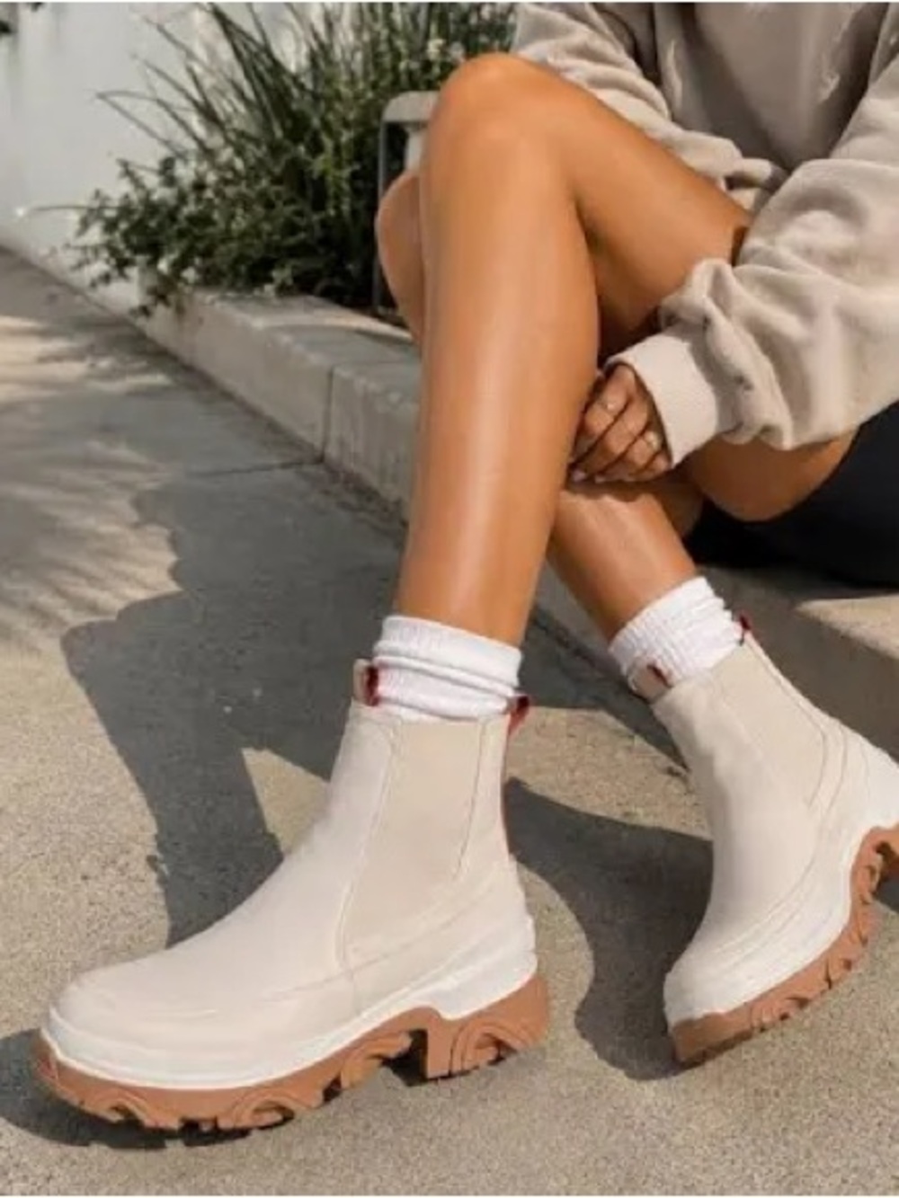Sorel Cream Chelsea Lug Ankle Boots with Tan Soles